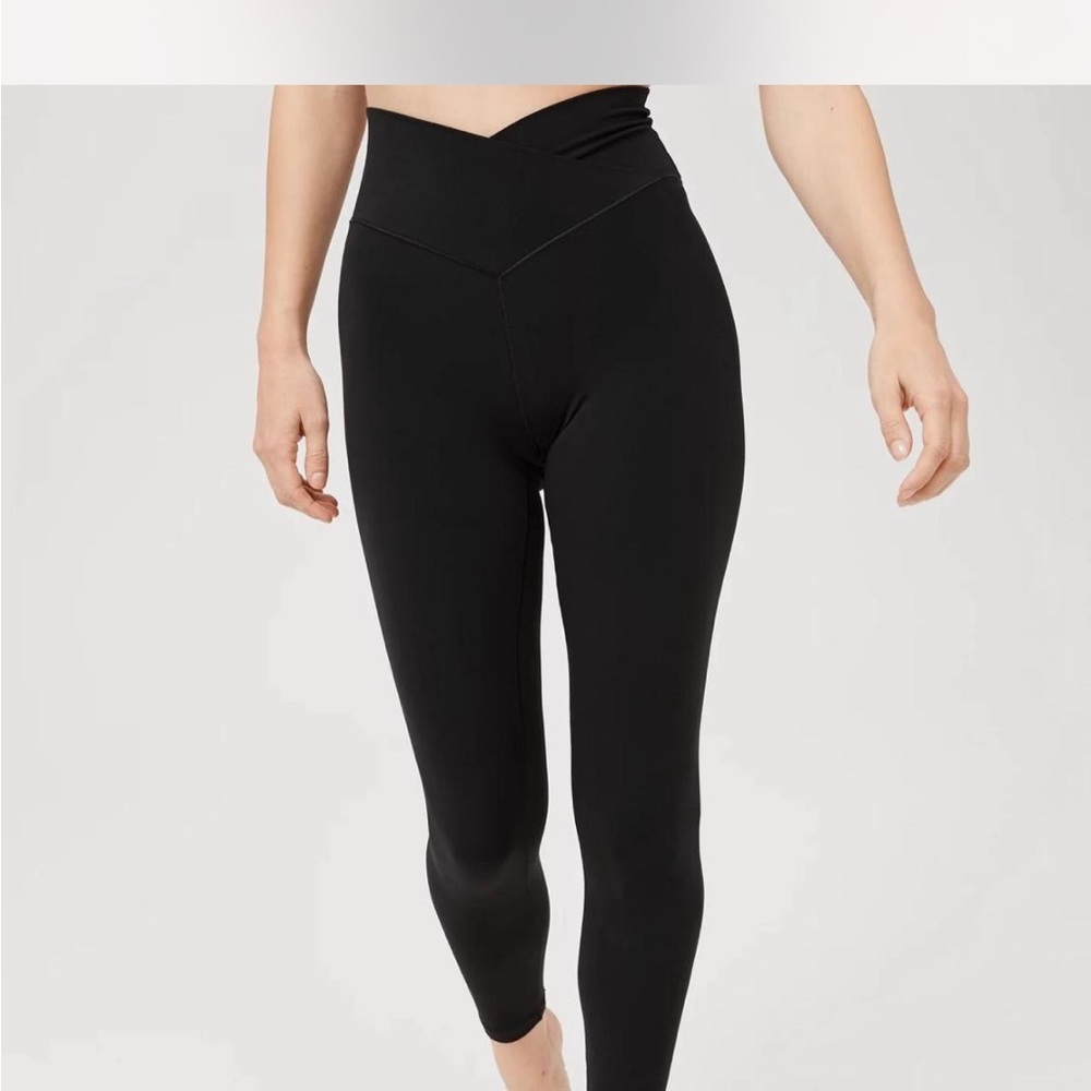 Women's Black High-Waisted Leggings